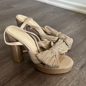 Brand New Elegant Gold Platform Heels